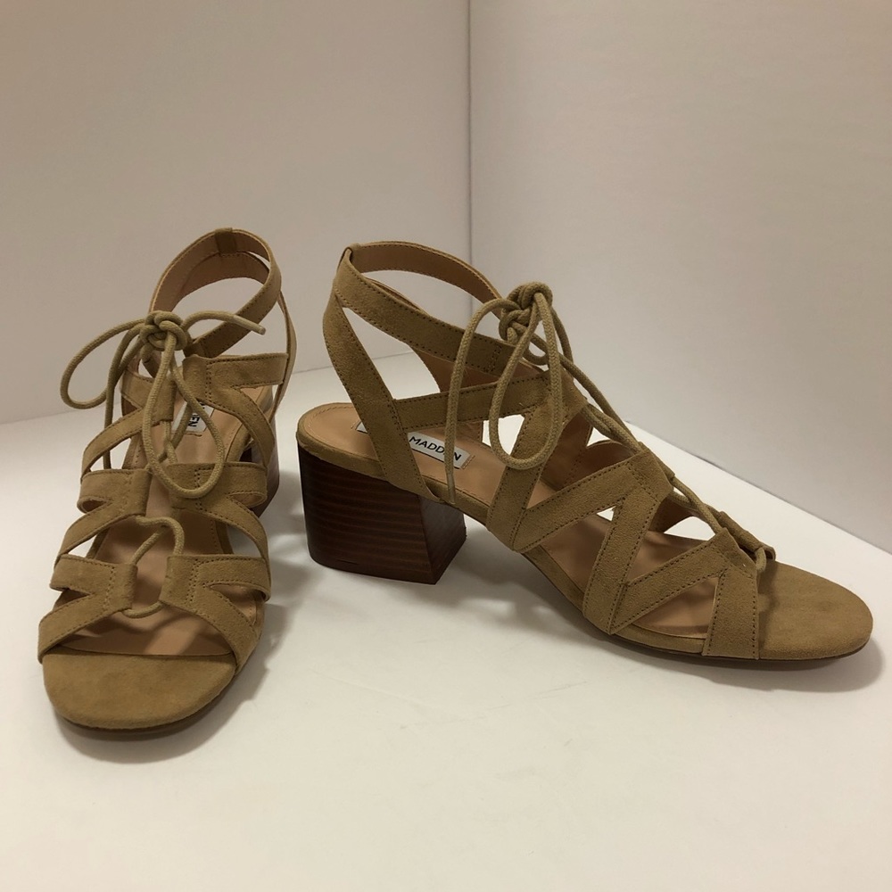 *Brand New* Steve Madden Marquee Heel SZ 9!